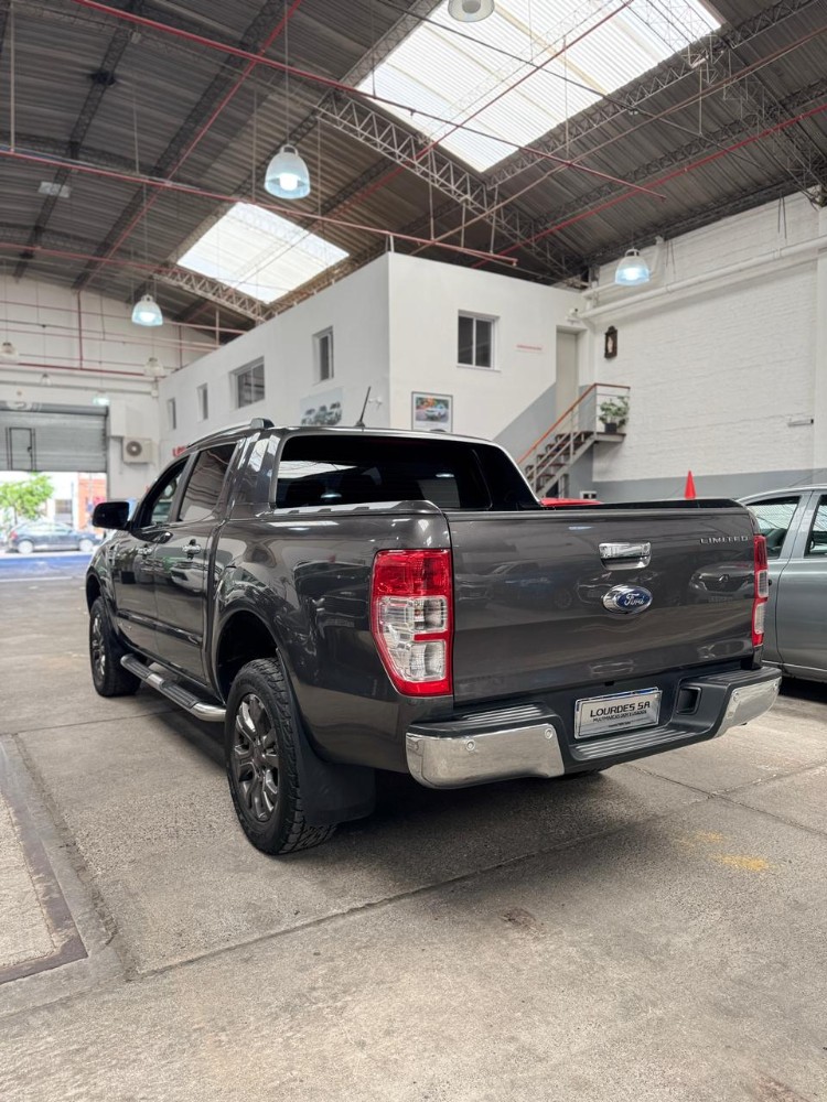 Ford NUEVA RANGER DC 4X4 LTD AT 3.2L D — foto 7